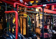 Heat Pumps vs. Gas Heaters: Which is the Best Pool Heating Option? Heat Pumps vs. Gas Heaters: